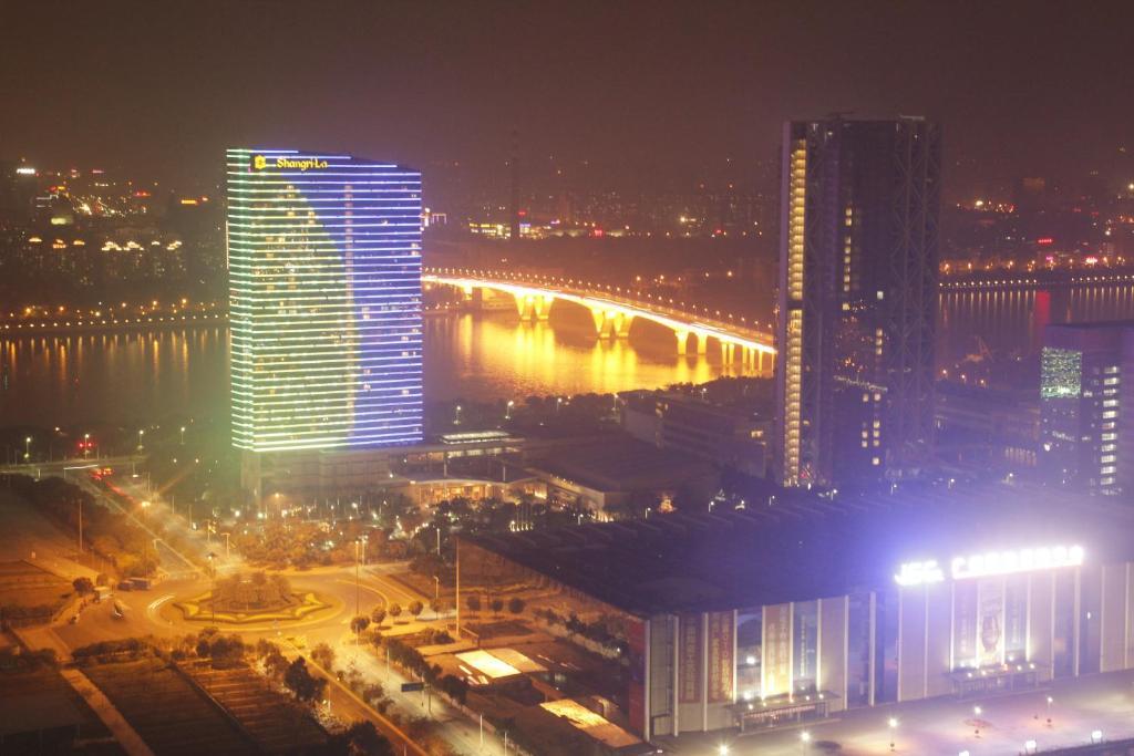 Checkinn International Apartment Kuangcsou Szoba fotó